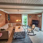 Vakantiehuis Stunning Home In Skiftun With House Sea View