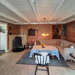 Stunning Home In Skiftun With House Sea View Vakantiehuis