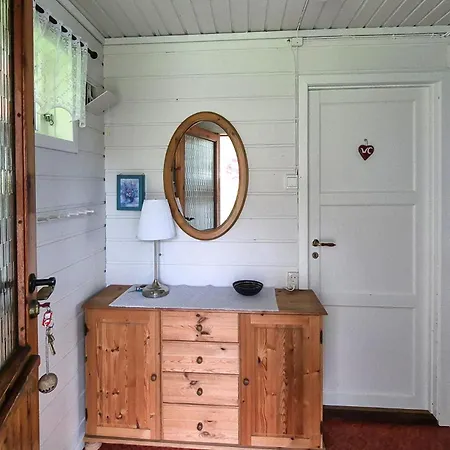 Cozy In Skiftun With House Sea View * Nesvik